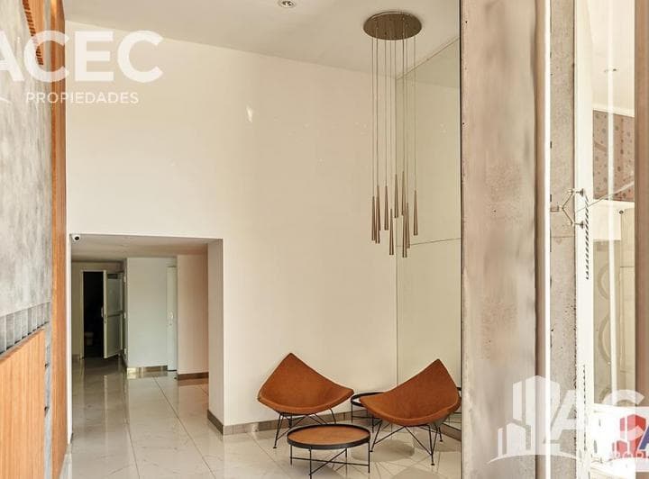Venta - Departamento - Piso Exclusivo - Barrio Martin - 5