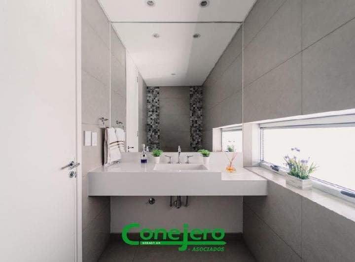 Casa Moderna 4 Dorm. en Suite Lomas de La Carolina, 600 m² - 3