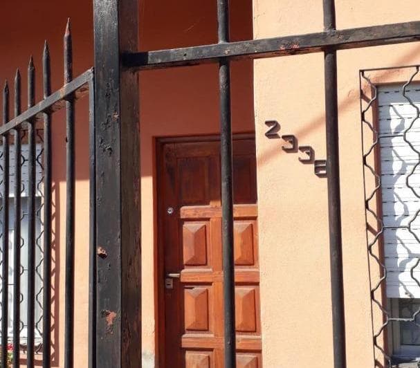 Casa en Venta 4 Ambientes Quilmes Oeste - 2
