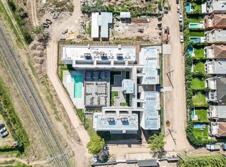 Excelente Departamento en Venta - 4