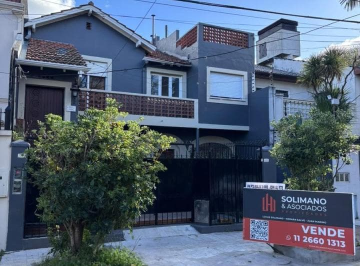 Venta Acassuso Vias a Libertador Reciclado a Nuevo 190 m 4amb con 60 m Terraza. - 3