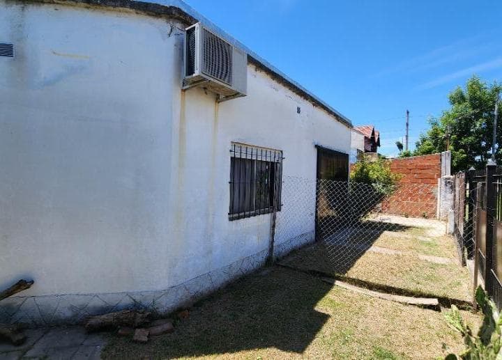 Casa en Venta Ubicada a 700 m de La Av Espora y a 10 Cdras de La Estación - 3