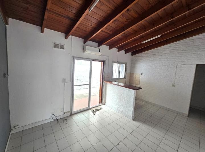 Depto T/casa en Venta Centenario Uruguayo 434 V. Dominico - 2