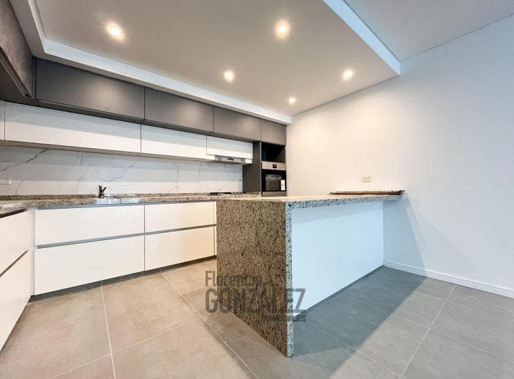 Venta de Depto 2 Ambientes en Liniers - 3