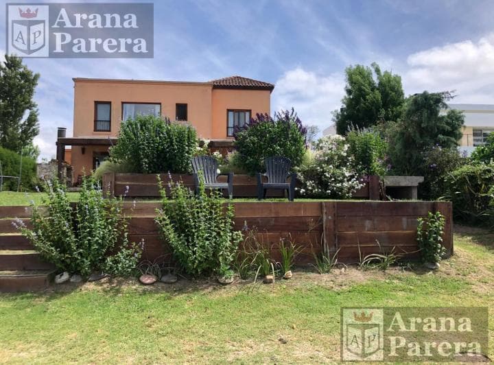 Alquiler Excelente Casa a La Laguna en San Benito Enero Temporario Pileta - 5