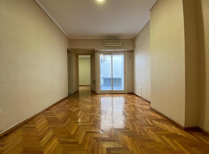 Oficina - Consultorio 2 Amb. con Patio - Apto Profesional - 3