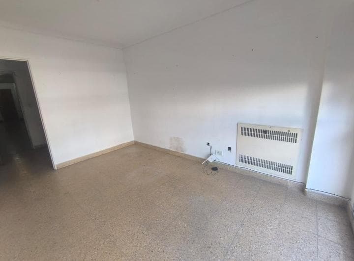 Venta | 2 Oficinas a La Calle – Zona Profesional - 3