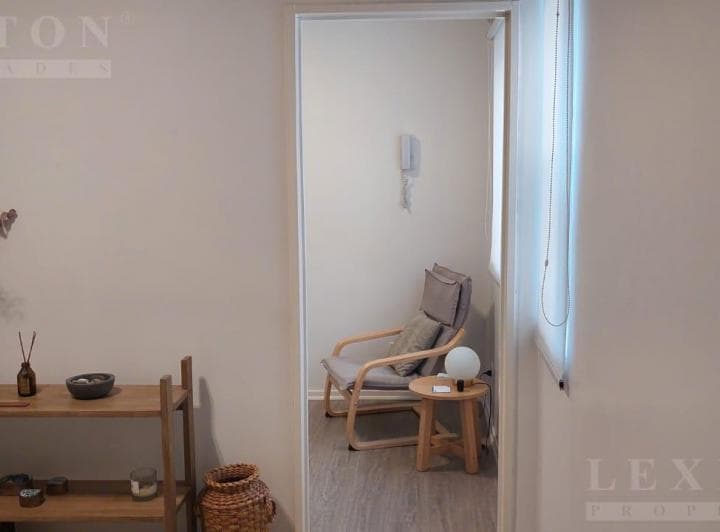 Venta Monoambiente Dividido Totalmente Renovado Uruguay y Córdoba - 3