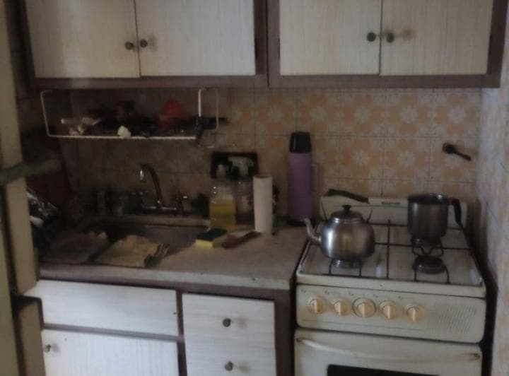 Venta Departamento en P. H. Dos Ambientes Para Refaccionar * Zona Flores - 3