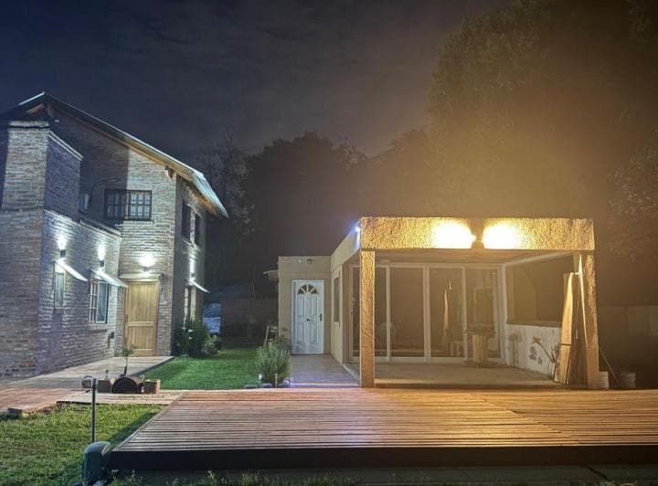 Venta Casa Sobre Lote de 1.080 m². Ubicada en Ruta 26 a Cuadras de Panamericana - 3