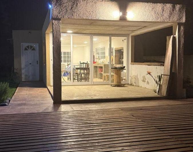Venta Casa Sobre Lote de 1.080 m². Ubicada en Ruta 26 a Cuadras de Panamericana - 4