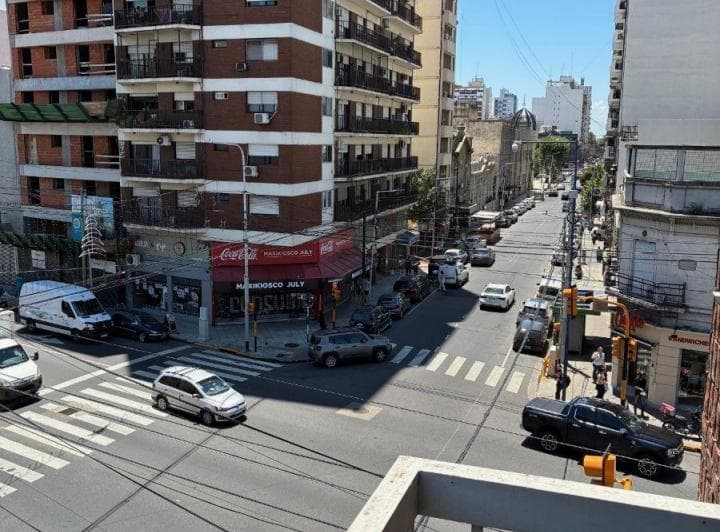 Venta Departamento de 3 Ambientes en Avellaneda Centro - 3