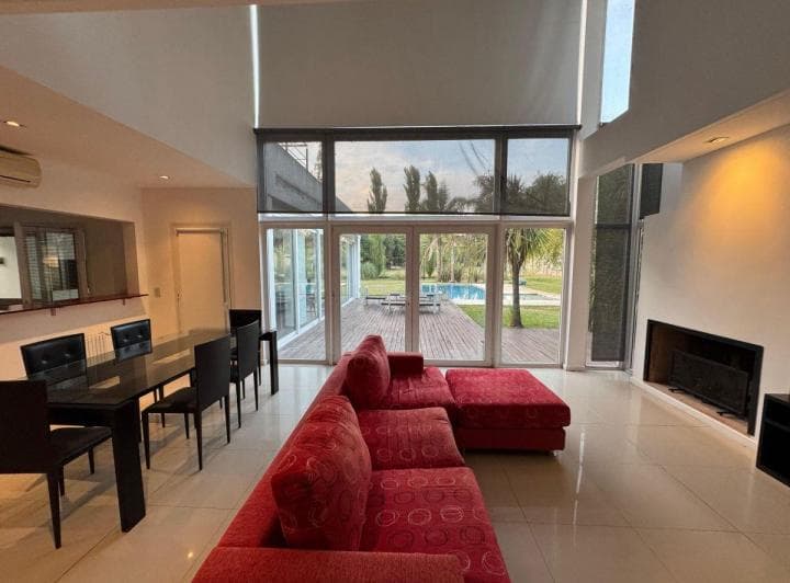 Casa en Venta Haras del Sur 1 - 4