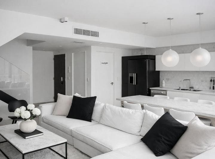 Venta Dúplex de Categoría en Palacio Bellini – 2 Dorm. en Suite - 2