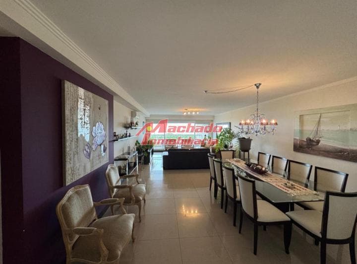 Apartamento en Alquiler Temporal de 4 Dorm. en Torre Lobos, Punta del Este - 4