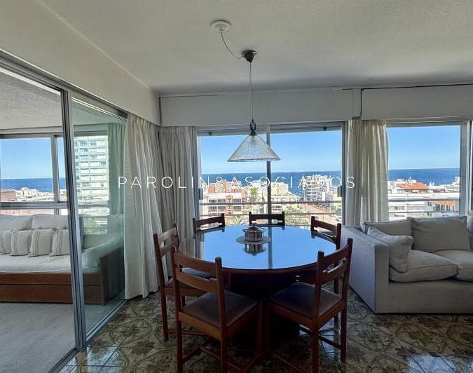 Apartamento en Venta y Alquiler, Peninsula, Punta del Este, 2 Dorm.. - 2