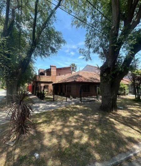 Los Pinares - Venta Chalet 3 Ambientes C/ Garage Sobre Lote Propio de 172 m² - 5