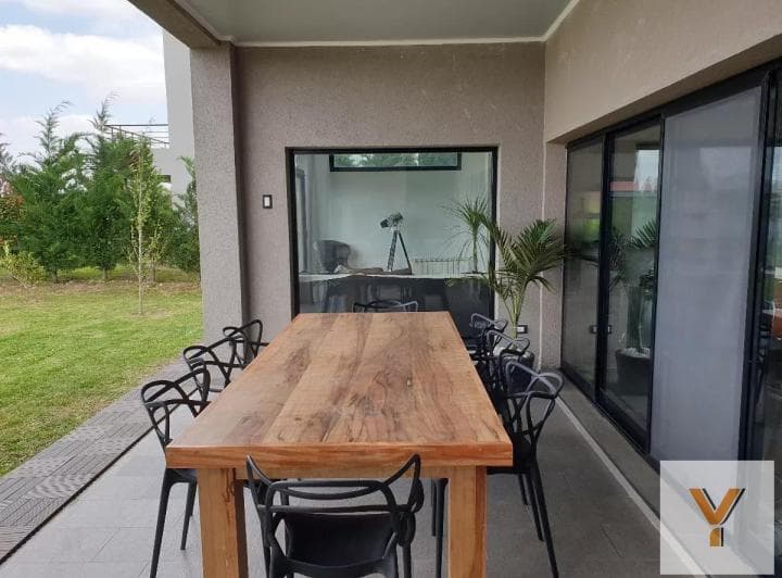 Casa en Venta - 3 Dorm. 4 Baños - Cochera - 1.000 m² - Ingeniero Maschwitz, Escobar - 5