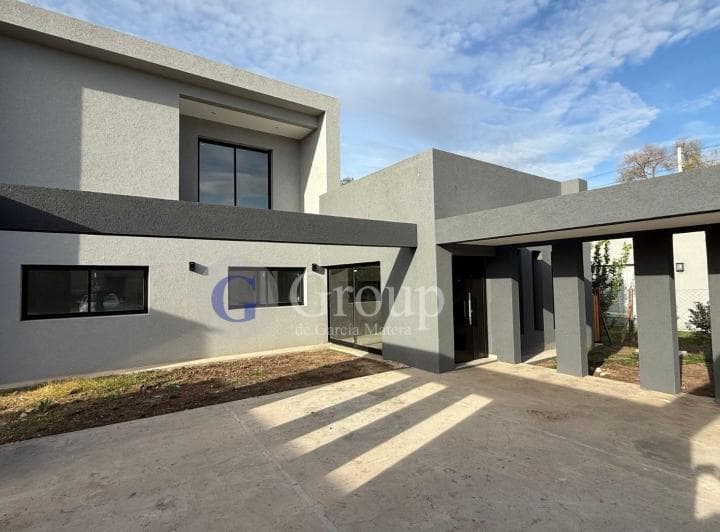 Casa Chalet en Venta en San Ramón, Pilar del Este, Pilar - 3