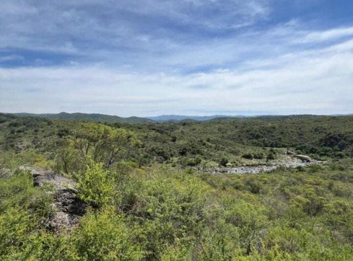 Campo con 50ha en Venta en Cosquín, con Río - 2