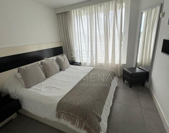1 Dormitorio de Lujo Frente Punta a Shopping Servicio Playa - 4