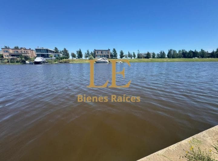 Casa en Venta en El Naudir Al Rio - 2