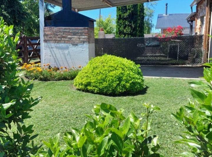 Vendo Lote con Dos Propiedades en Barrio Parque Cerro Ceferino - 5