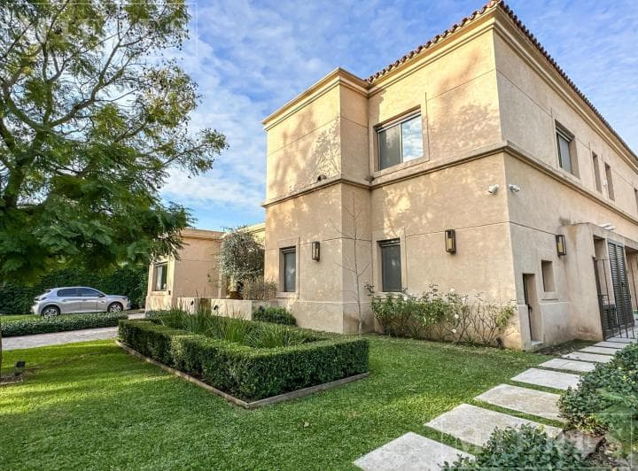 Casa en Venta en El Barrio La Laguna - 5