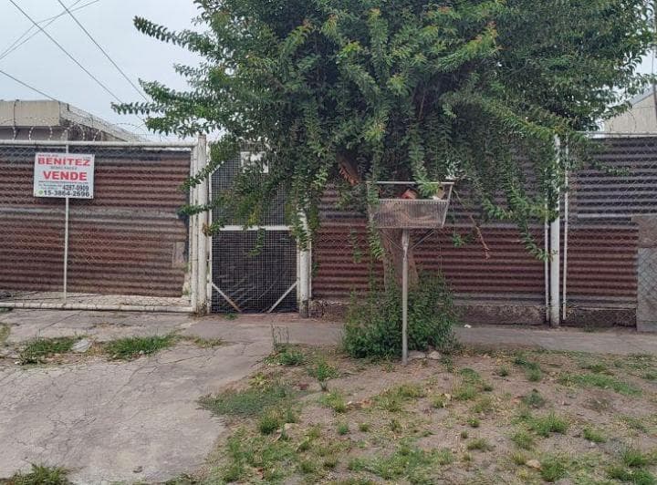Venta, Terreno de 10 m. de Frente X 30 m de Fondo. a 100 m. Aprox. de Av Gral. José de San Martín - 5