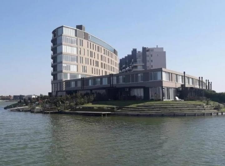 Departamento en Venta de 2 Amb en La Mansa, Islas del Golf - 3
