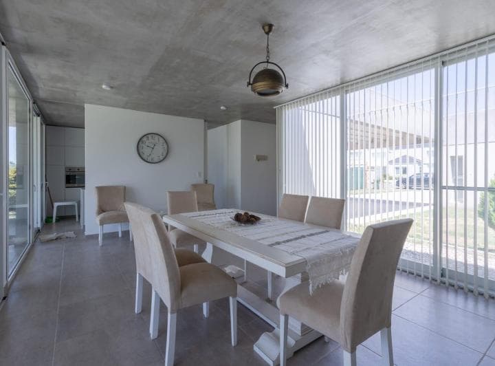 Venta - Casa de 3 Dorm. - Barrio La Rinconada, Ibarlucea - 3