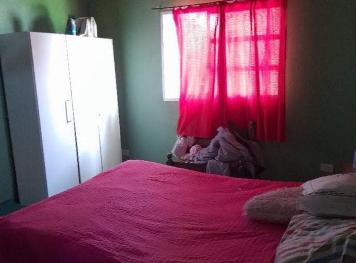 Vendo Casa de Campo con Pileta en Localidad Piñeiro. escuchamos Oferta Razonable - 2