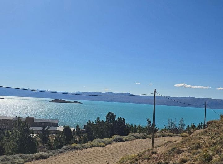 Terreno con Vista Panorámica en El Calafate - 4