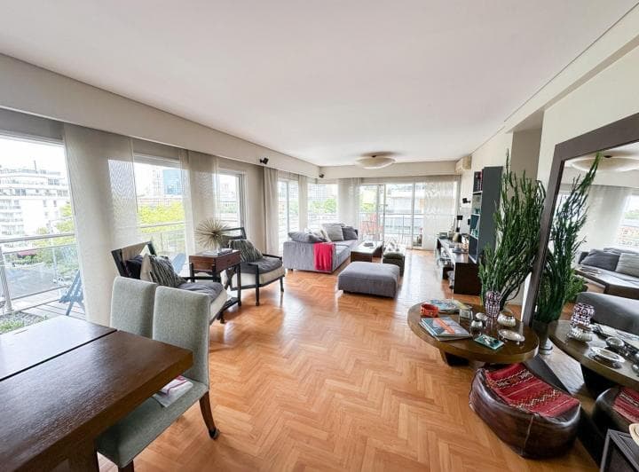 5 Ambientes en Venta en Puerto Madero. 230 m². Dos Cocheras - 2