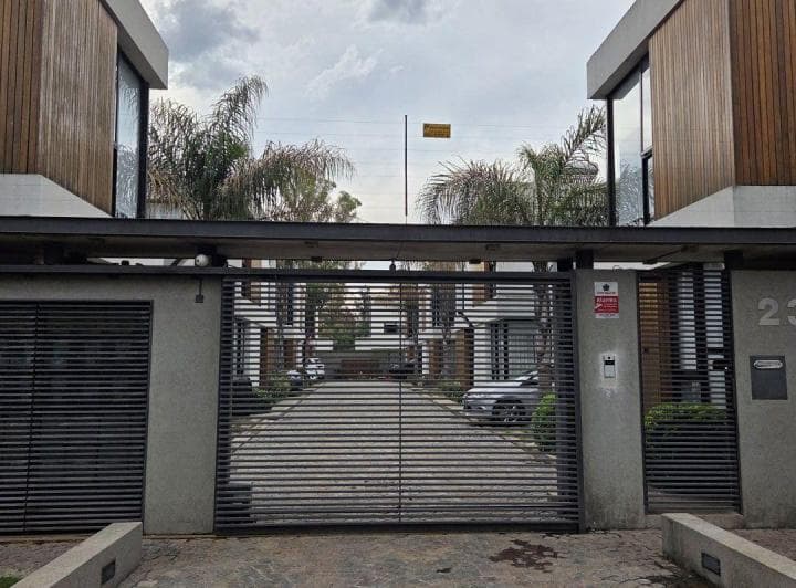 Casa en Venta 3 Dorm. Green Houses Parque Leloir - 3