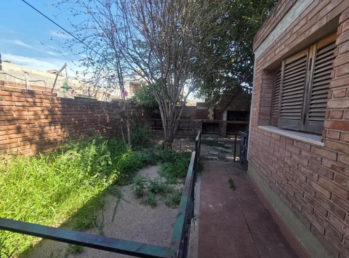Los Gigantes - Saavedra Lamas 86 - Casa en Venta - 4