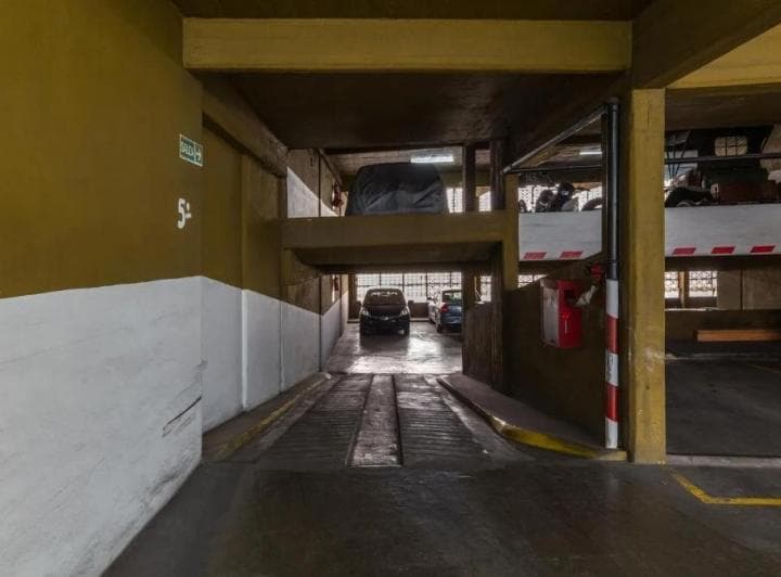 Venta de Cochera - 4
