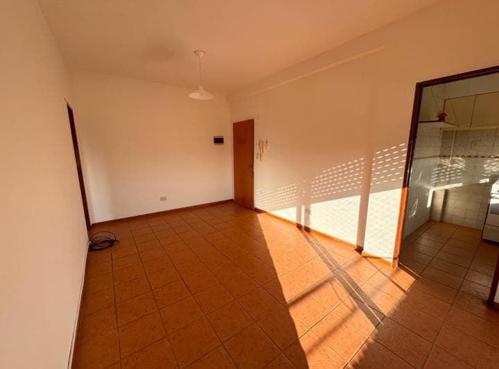 Departamento en Santos Lugares - 2