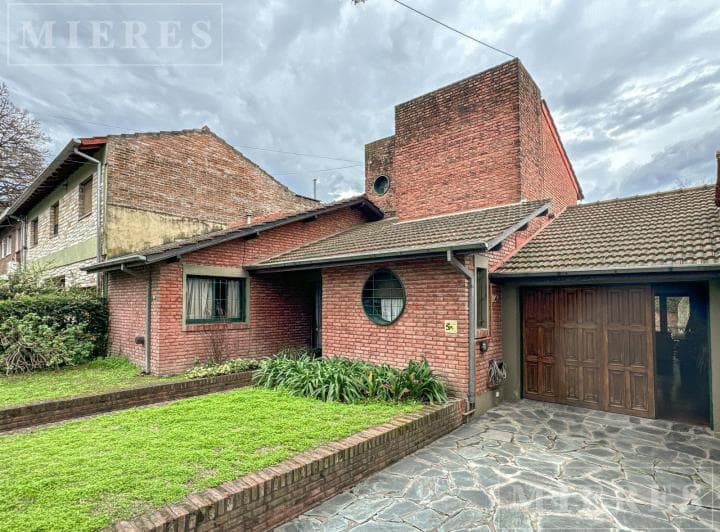 Casa en Venta en Las Lomas de San Isidro - 2