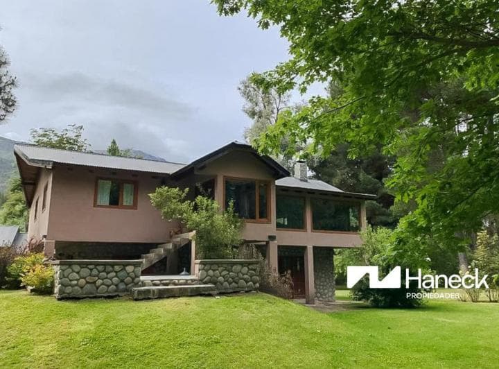 Venta 10 Hectáreas, con Complejo de Cabañas, Costa de Río, en El Bolsón - 5