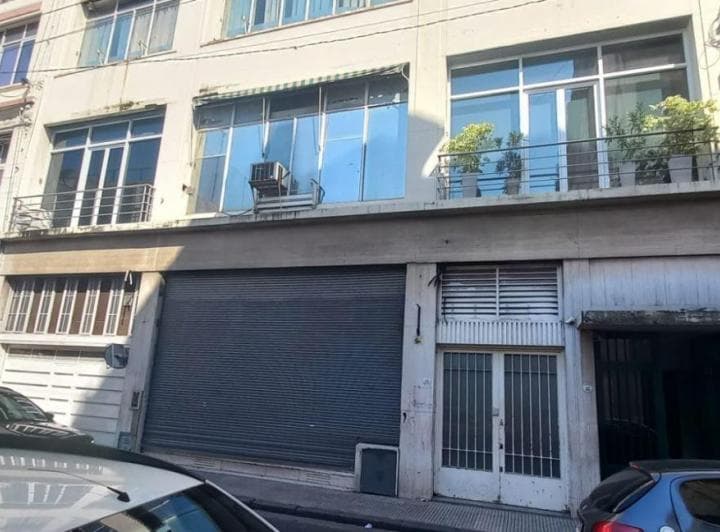 Oportunidad de Inversión: Oficina Profesional en Pleno Microcentro - 2