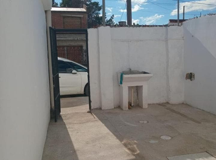Comoda Propiedad Para Vivienda Familiar - 5