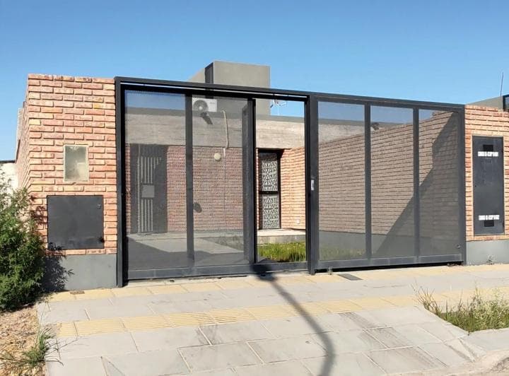 Venta | Casa 2 Habitaciones - Loteo Confluencia - Plottier - 2