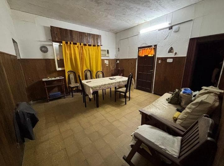 Venta - Casa de 2 Dorm. con Patio - Camilo Aldao y Ocampo - 3