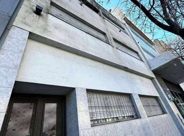 Av Diaz Velez 3500, Departamento Tipo PH, 3 Ambientes Reciclado C/2 Patios Almagro - 2