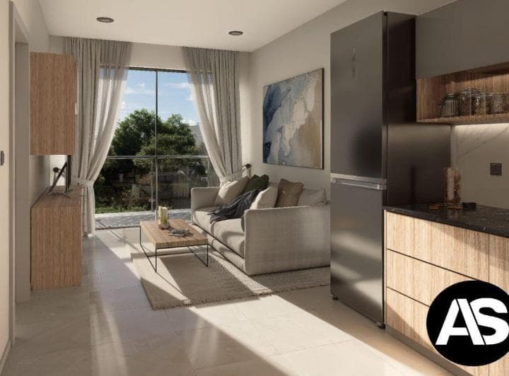 Departamento 2 Ambientes con Balcon Al Frente en 7 Mo Piso - Venta en Pozo - 5