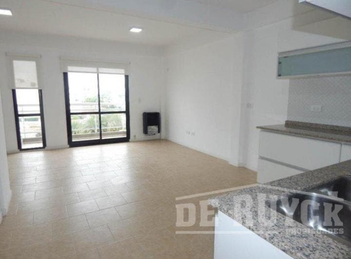 Departamento en Venta en Berazategui Este - 3