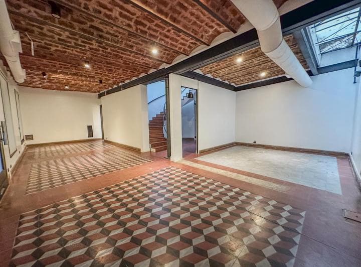 Alquiler - Local Comercial - San Telmo - 436 m² - 4