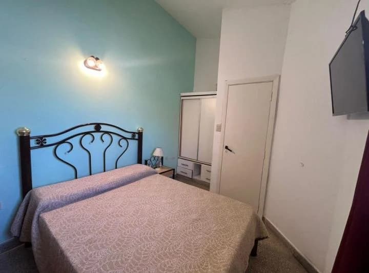 Departamento en Venta, 2 Amb. con Patio, Santa Teresita - 2