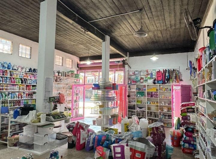 Venta Local Comercial + 2 Deptos 2 Amb - Merlo - 5